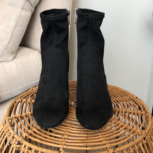 Circus black ankle heeled booties. - Picture 3 of 5